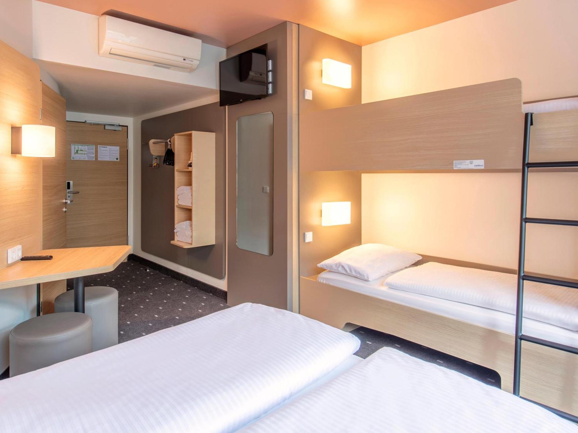 B&B Hotel Nuernberg-Hbf Eksteriør bilde