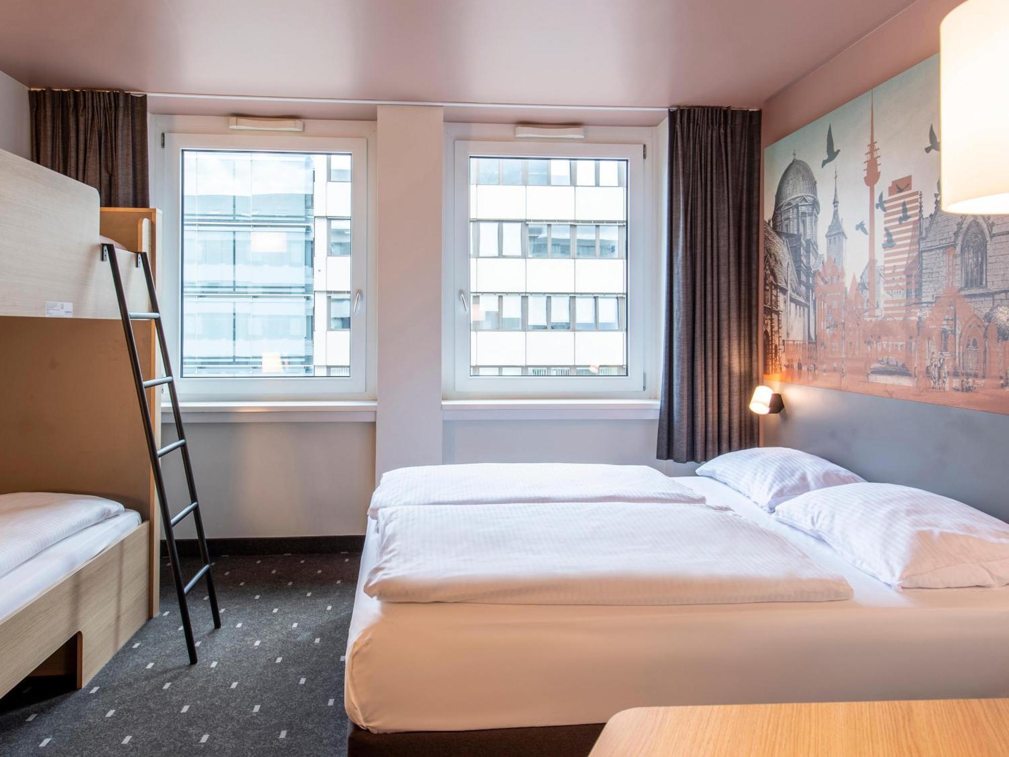 B&B Hotel Nuernberg-Hbf Eksteriør bilde